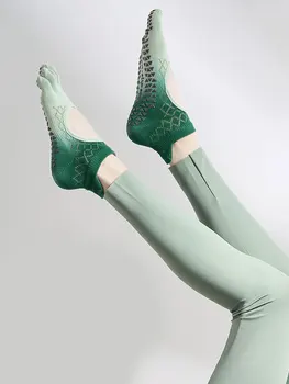 Есенни и зимни градиентни точкови гумени йога чорапи нехлъзгащи се професионални дамски чорапи с пет пръста Пилатес чорапи с разделен пръст spo