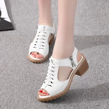 Жените Peep Toe буци токчета сандали лято кухи дизайн сандали за жени открит плътен цвят страничен цип женски обувки