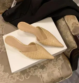 Крокодил модел сандали заострени пръсти дами stilettos тънък висок ток приплъзване на плитки жени чехли секси chaussures femme