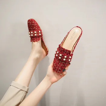 Обувки Жена 2023 Ниски чехли плоски плитки луксозни слайдове Pantofle покритие Toe дизайнер нова мода пролет PU плат каучук основен